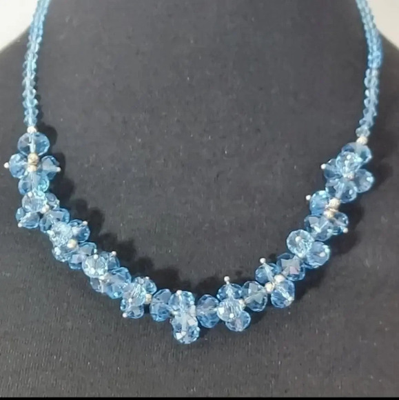 Vintage Blue Crystal‎ Necklace Screw Closure - Picture 1 of 10